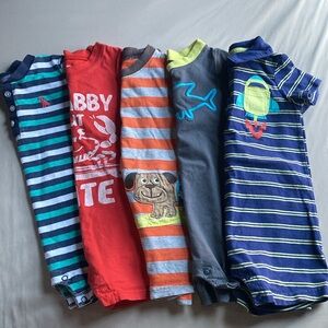 Carter’s Bodysuit/Onesies